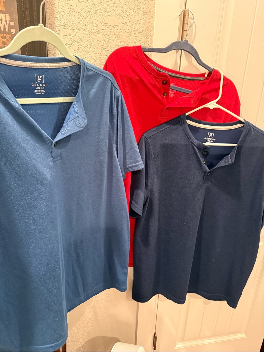 Shirt-Sleeve Henley Shirt - Blue, Navy & Red